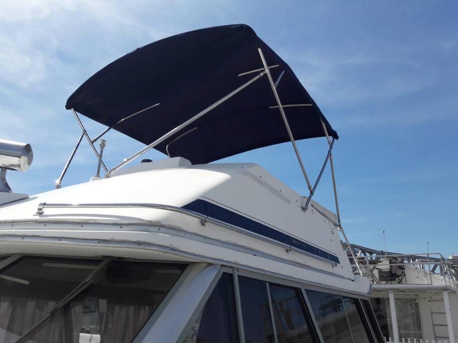 Waterfront 32' Bayliner Yacht Ξενοδοχείο Πρόβιντενς Εξωτερικό φωτογραφία